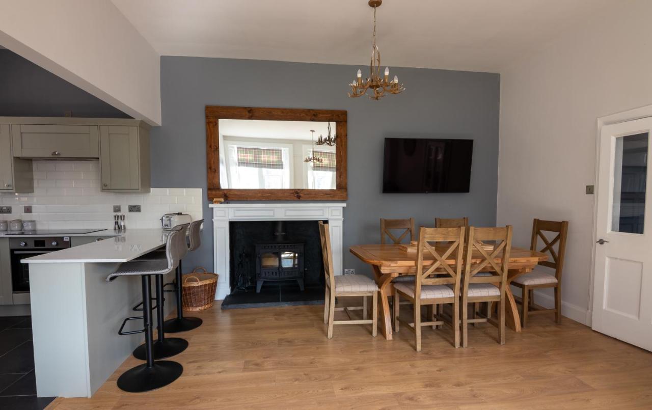 Laundry Cottage: Drumlanrig Castle Thornhill  Extérieur photo